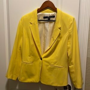 Kenzie Blazer Size M